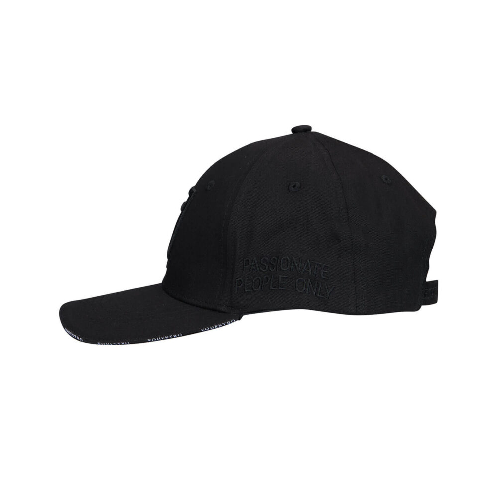 EQUESTRO Signature Cap