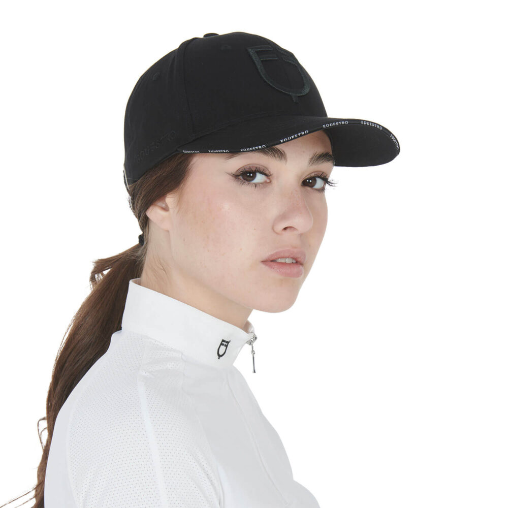EQUESTRO Signature Cap