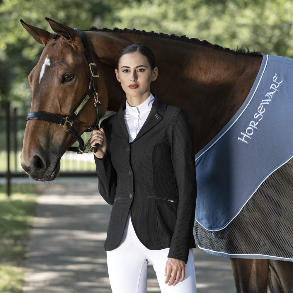 AA MotionLite Platinum Show Jacket