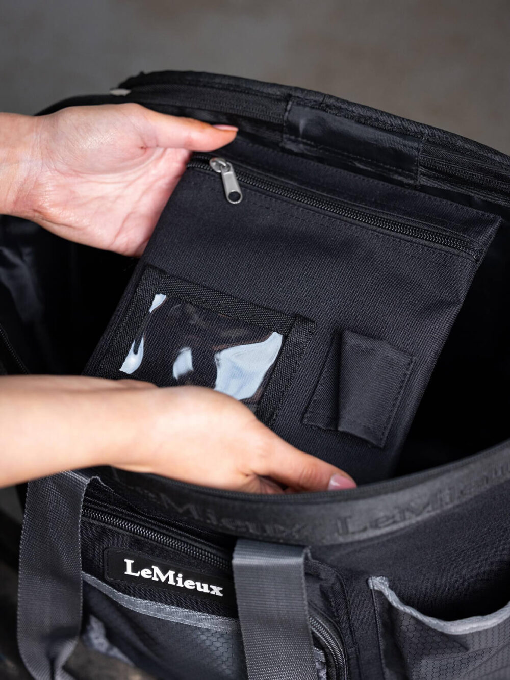 LEMIEUX Grooming Bag