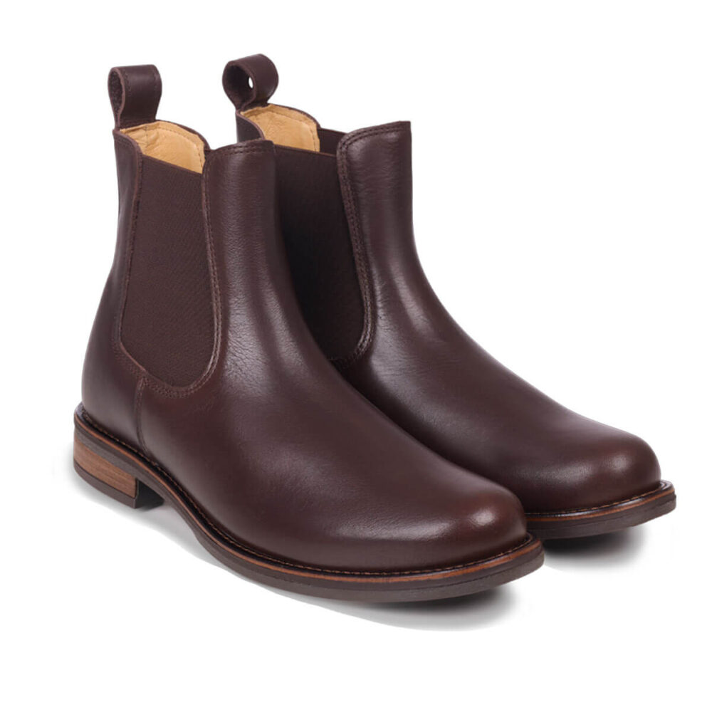 MOMPSO Uni-Essential Chelsea Boots