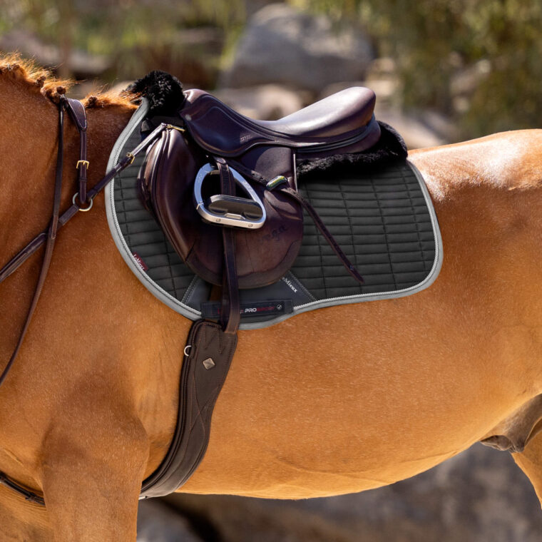 LeMieux EuroJump Suede Square Υπόσαγμα