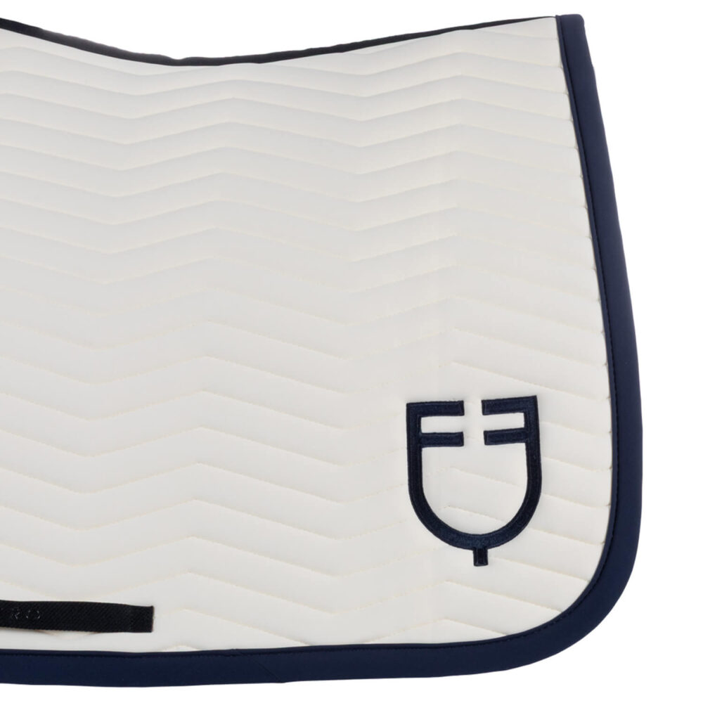 EQUESTRO AP Wave-Quilting pad