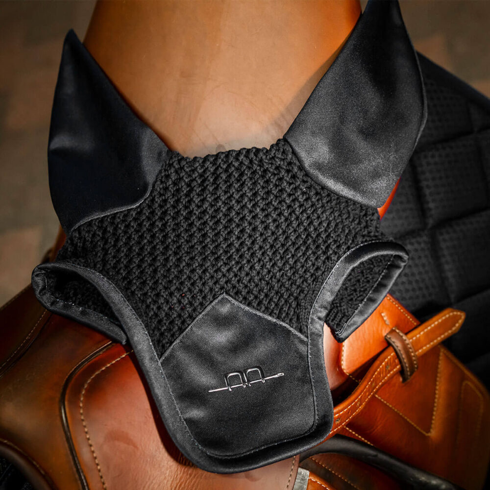 AA Performance Dressage Υπόσαγμα + Κάλυπτρο