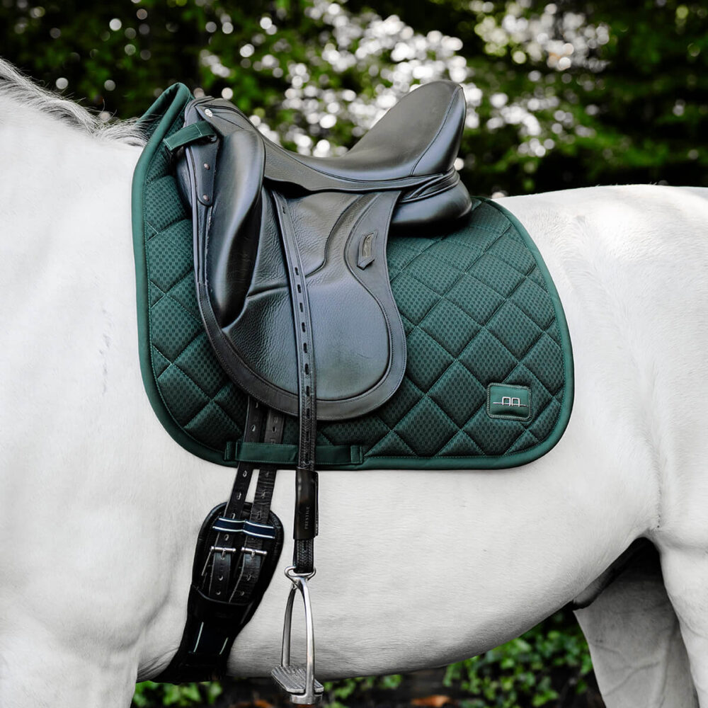 AA Performance Dressage Υπόσαγμα + Κάλυπτρο