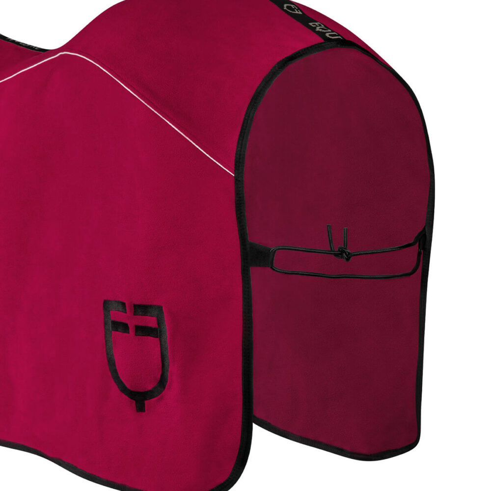 EQUESTRO Fleece Κουβέρτα Στάβλου