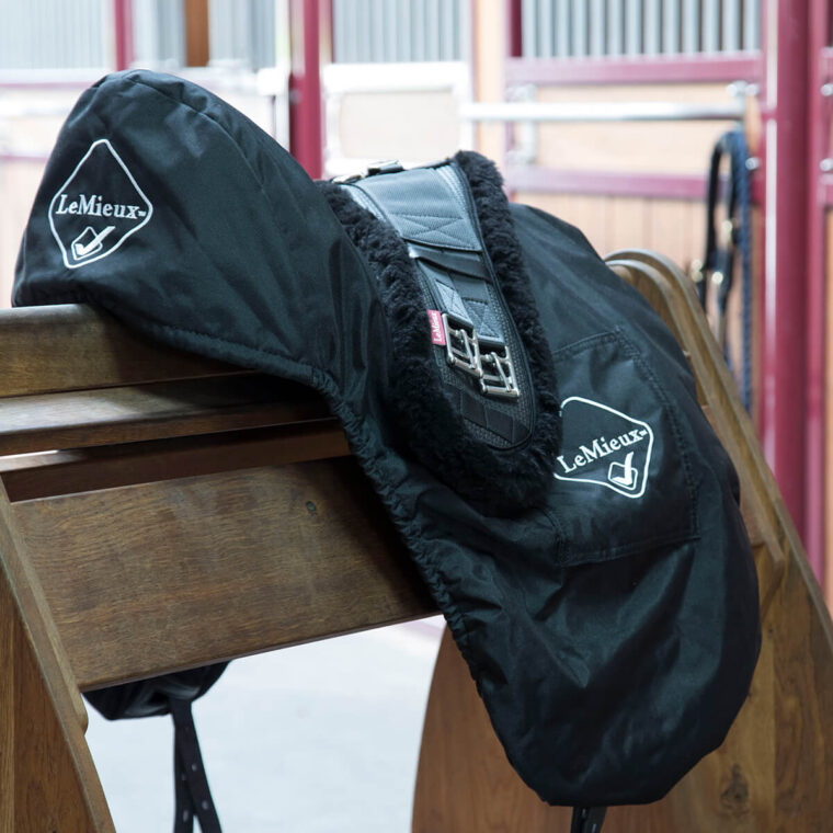 LeMieux Αδιάβροχο Κάλυμμα Προστασίας Σέλας Dressage